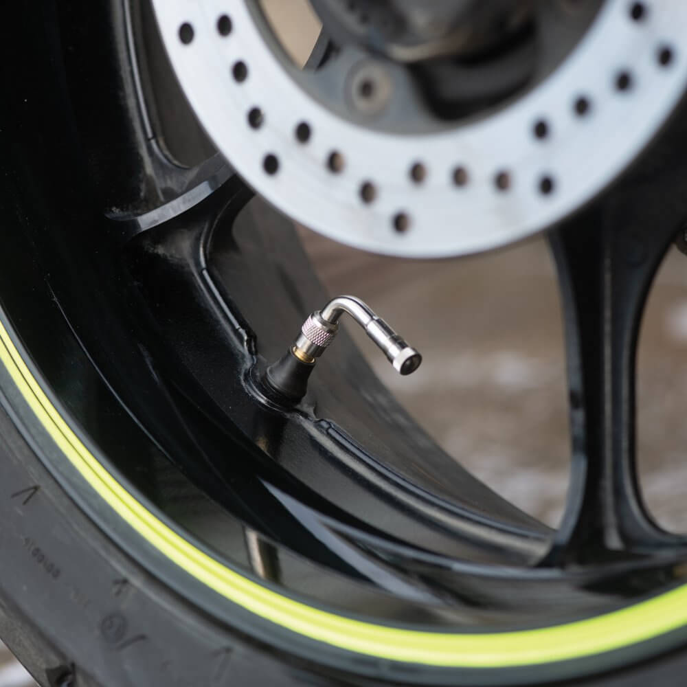 Valve 90 Angled Valve Adaptor