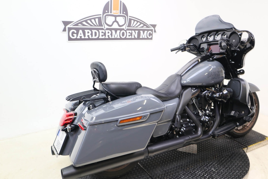 Street Glide FLHXST 117 ST, 2023