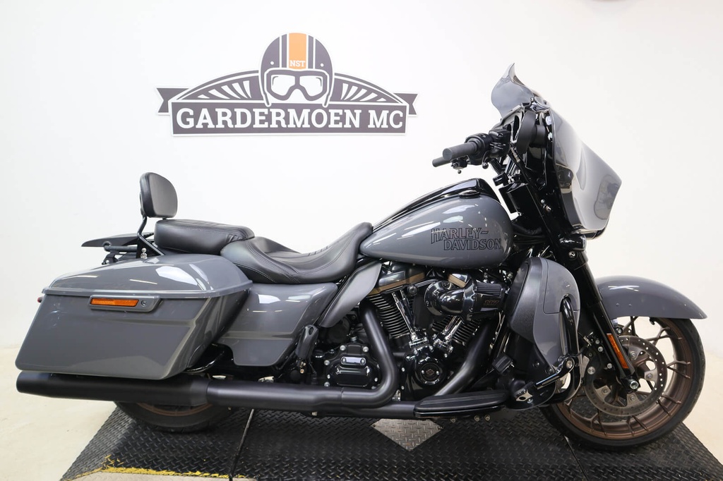 Street Glide FLHXST 117 ST, 2023