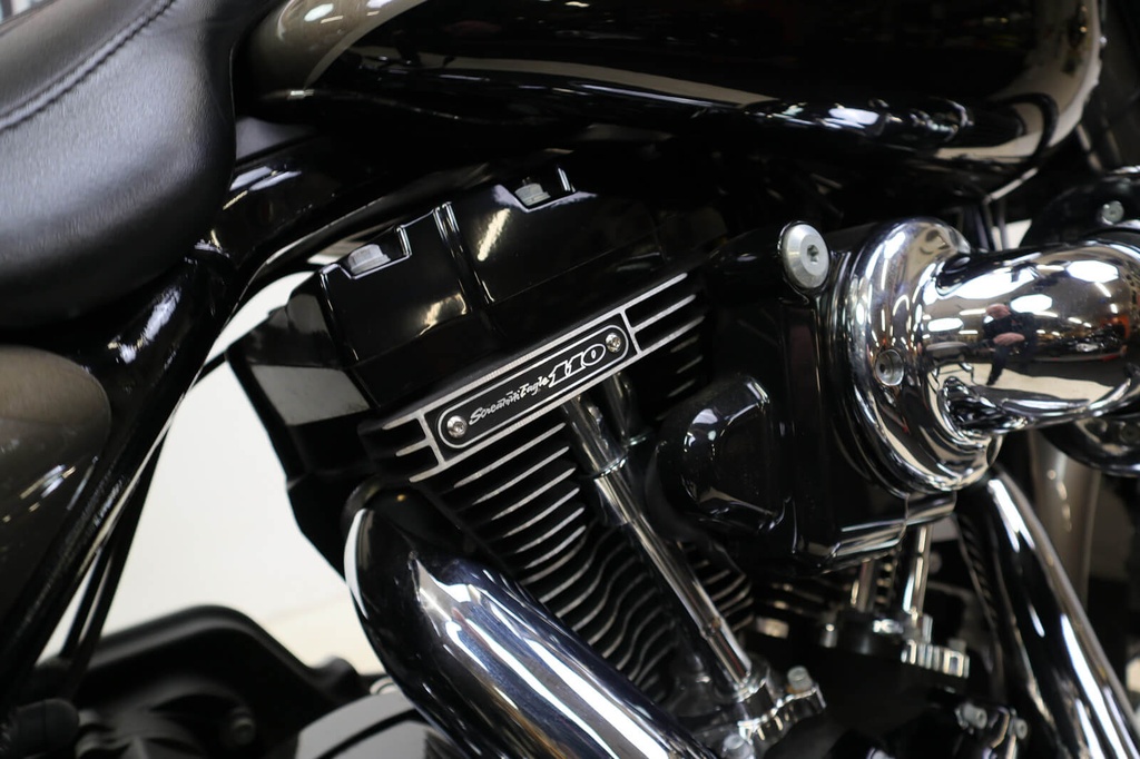 Road King CVO FLHRSE, 2014