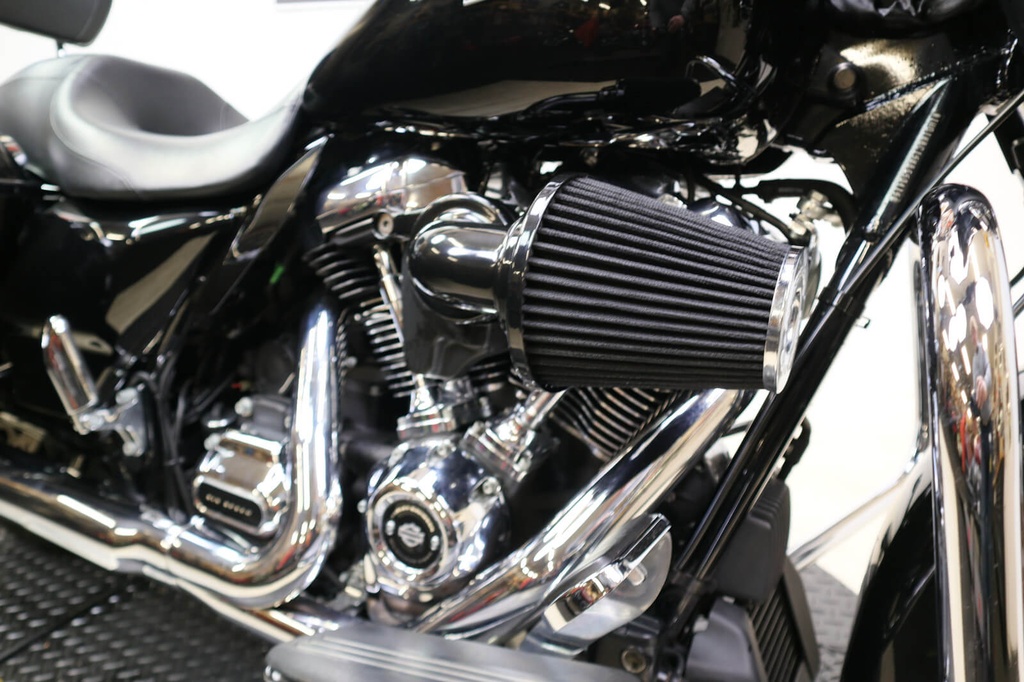 Street Glide FLHX 107 M8, 2020