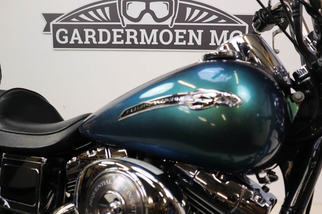 Dyna Wide Glide FXDWG, 2004