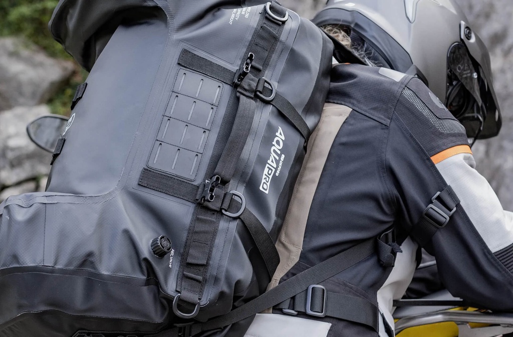 Aqua Pro D-50 Duffle Bag, Black