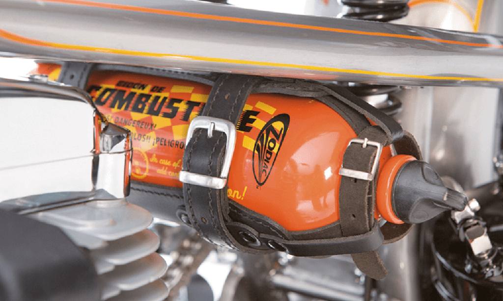 "Bidon de Combustible" Fuel Bottle