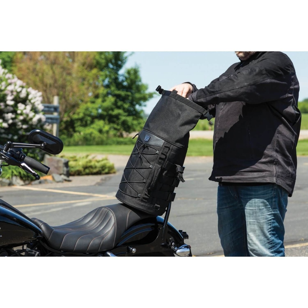 Momentum Deadbeat Duffle Bag
