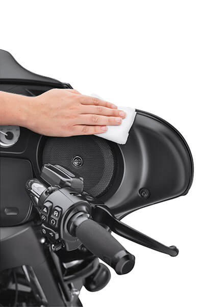 Black Inner Fairing Rejuvenator