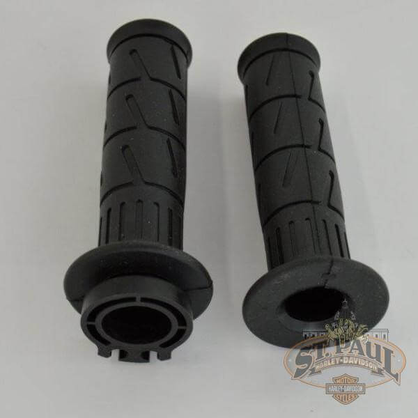 Handlebar Grip W/ Sleeve, RH