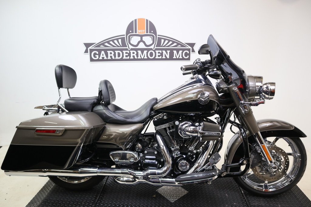 Road King CVO FLHRSE, 2014