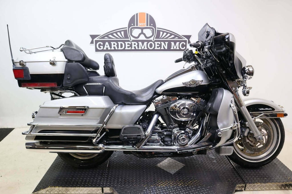 Electra Glide Ultra Classic, 2003
