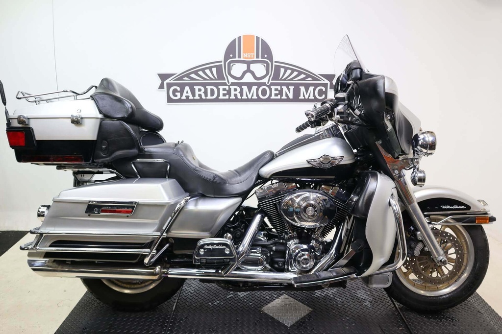Electra Glide Ultra Classic, 2003