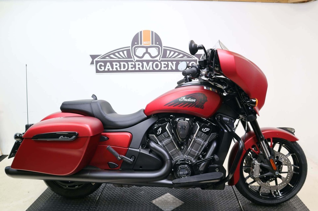 Chieftain Powerplus Dark  Horse 112, 2025