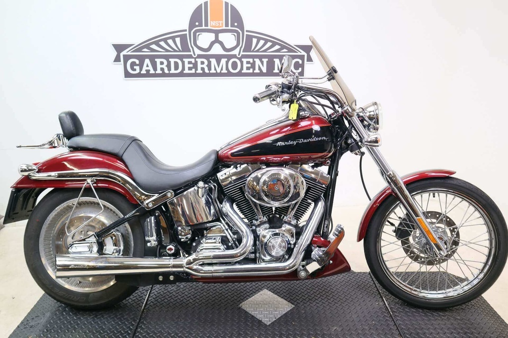 Softail Deuce, 2001