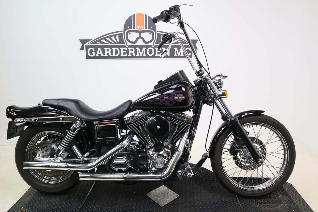 Dyna Wide Glide, 2002