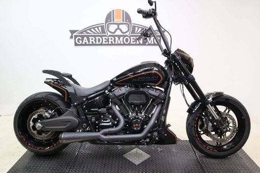 [MC1421] Softail King 114, 2019