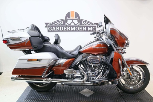 [MC1458] Electra Glide Ultra Limited CVO, 2014