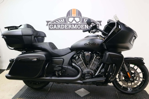 [MC1643] Pursuit Dark Horse Premium, 2024