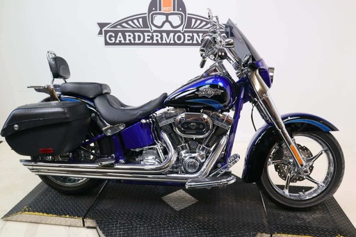 [MC1786] Softail Convertible CVO, 2011