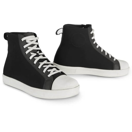 Con Sneaker